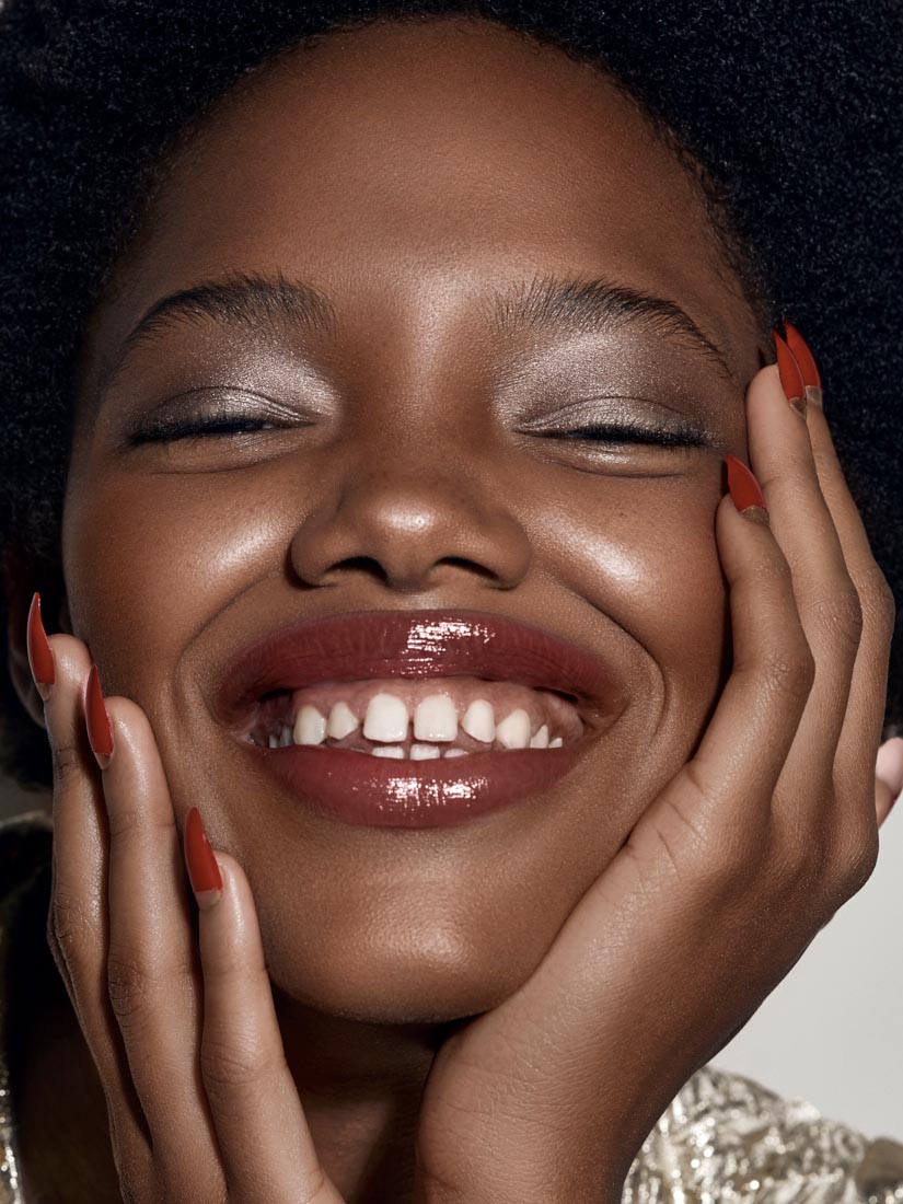 Ana Yarlin Mateo Beauty Editorial for ELLE RUSSIA. Into the Night - Party MakeUp, by Beauty Photographer Olga Rubio Dalmau